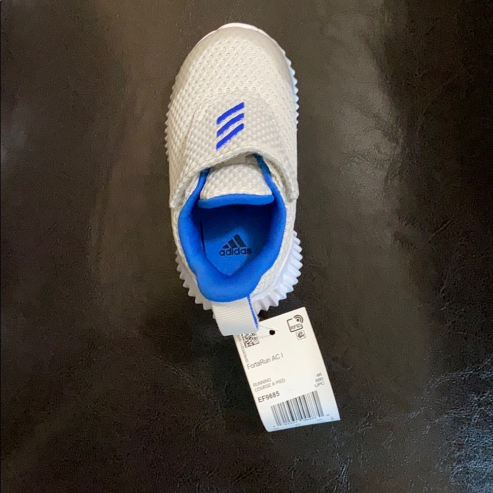 New toddler Adidas shoes